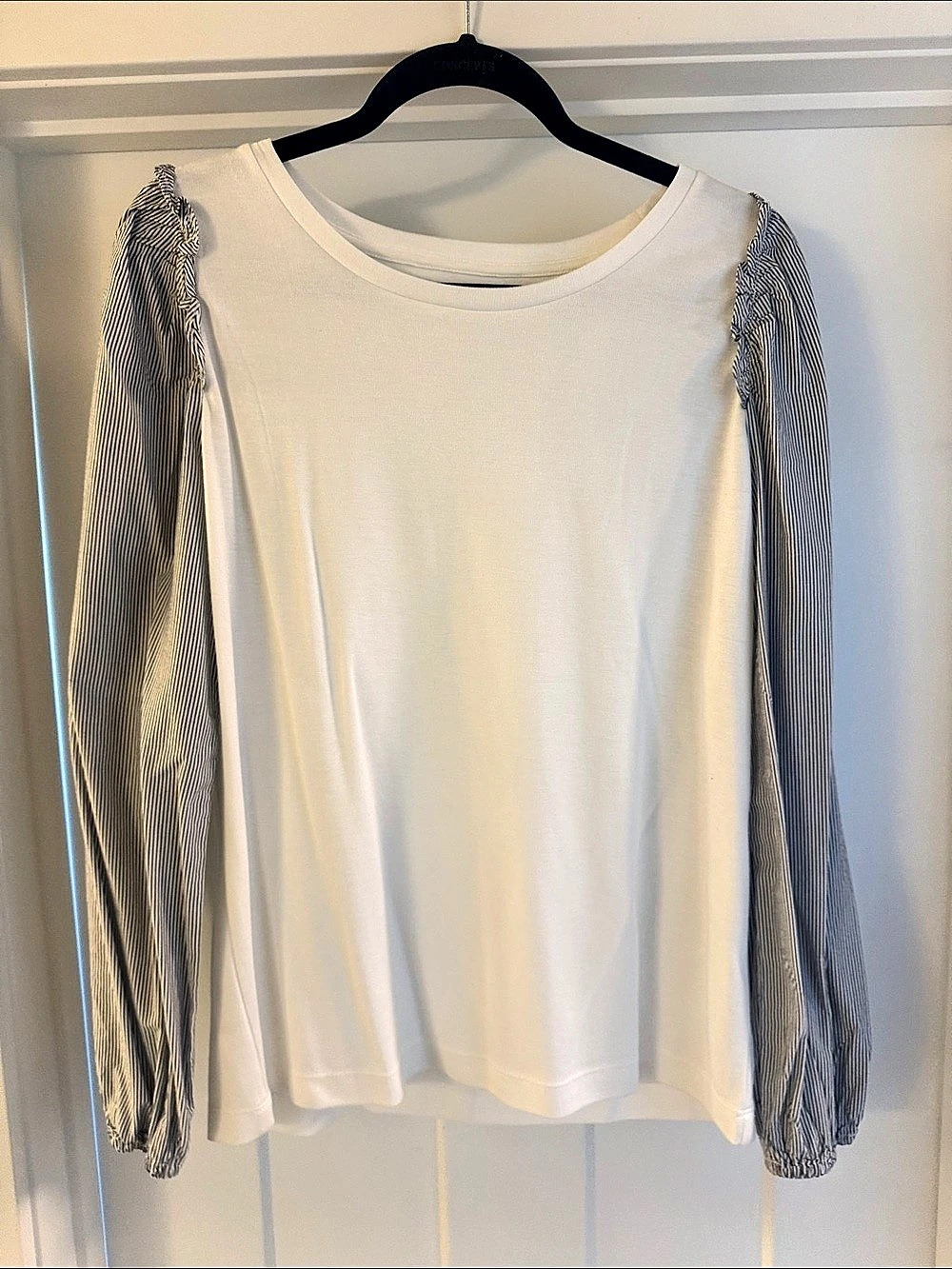 LOFT Striped Long Sleeve Top in White & Blue